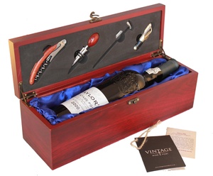 Deluxe Gift box with Accessories